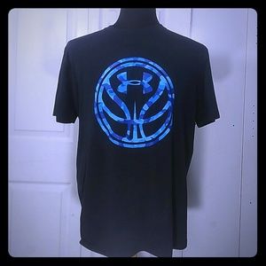 Under Armour t-shirt